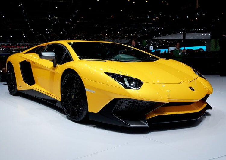 Lamborghini Aventador LP 750 – 4SV